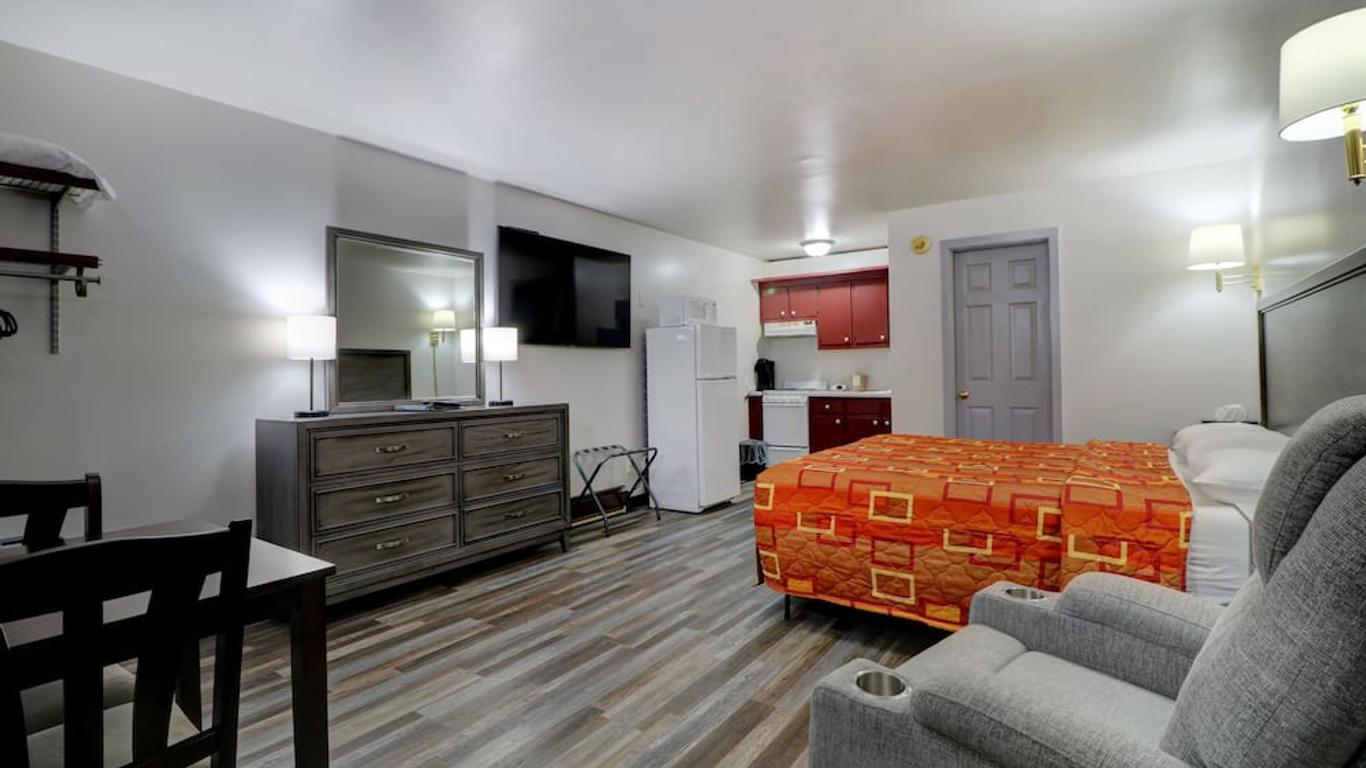Canaan Motel