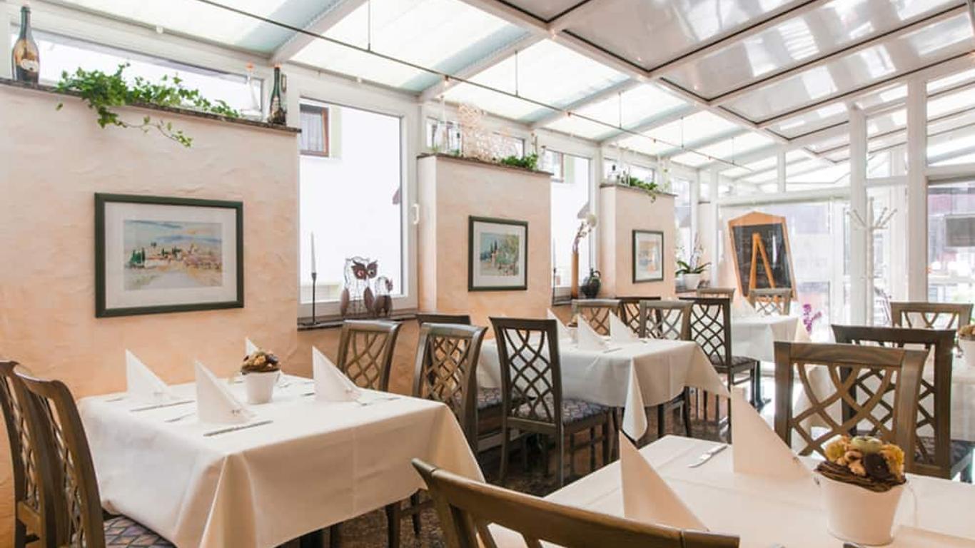 Hotel - Restaurant Hirsch