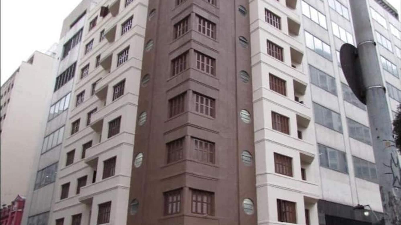Nébias Palace Hotel junto da Avenida Ipiranga com São João em Frente ao Bar Brahma SP