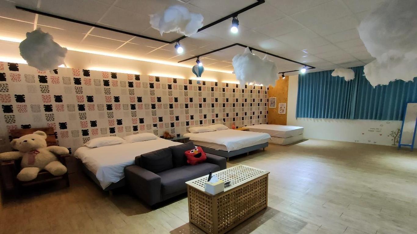 Sleep In Guest House