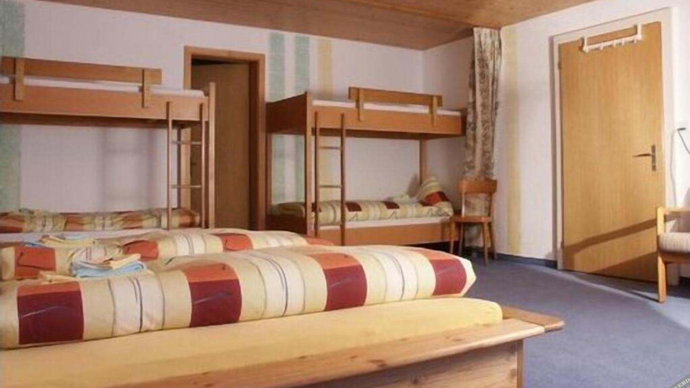 Hotel Crea