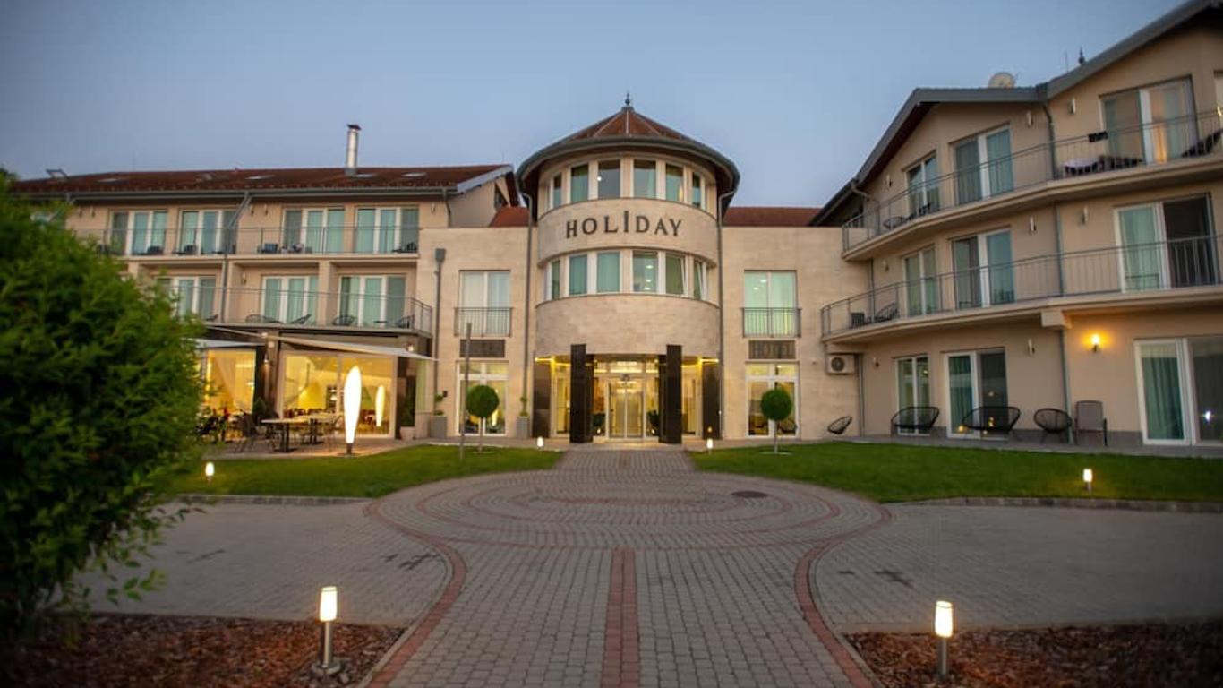Hotel Holiday