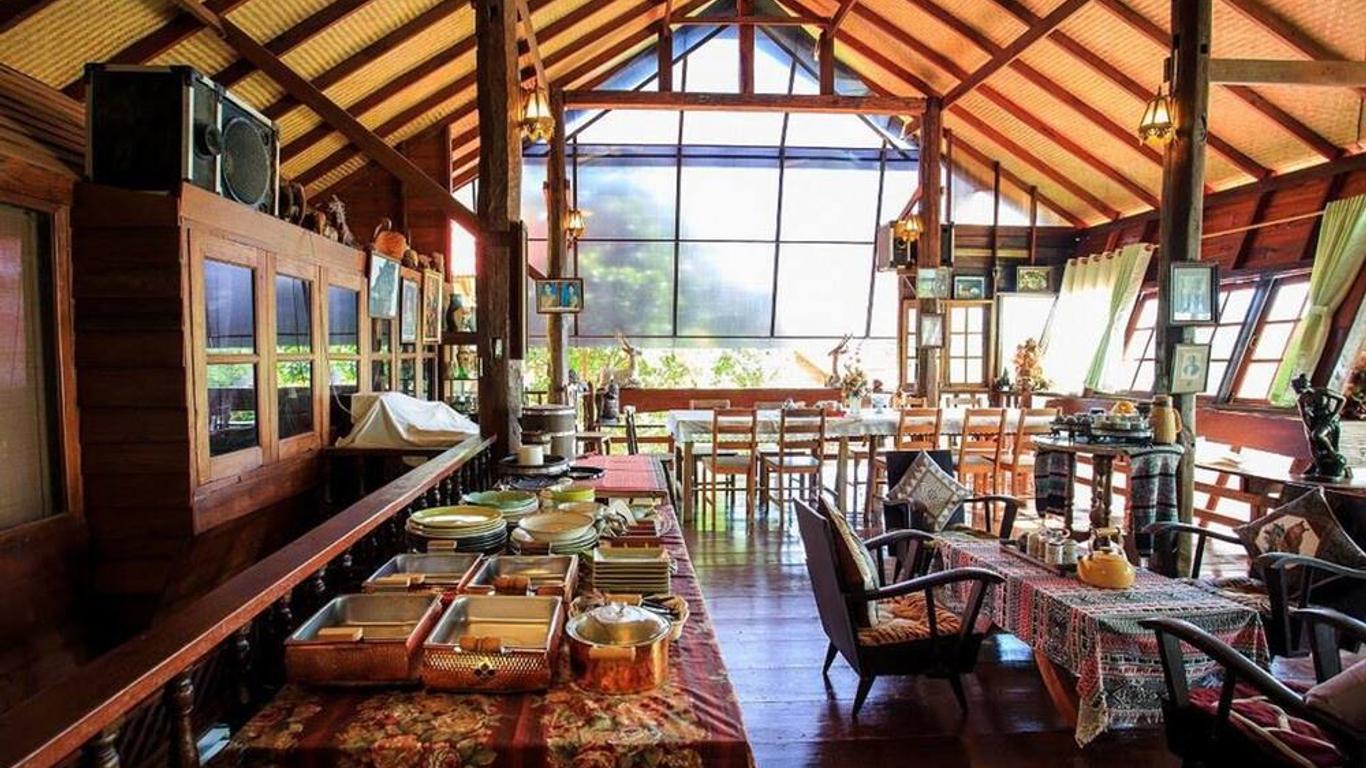 Thanyarat Resort and Organic Farm