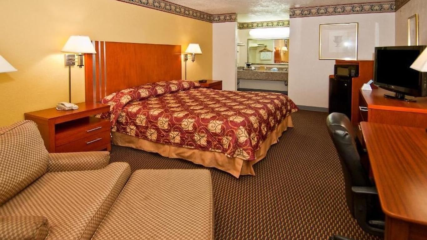 Winnie Inn Suites & Rv Park