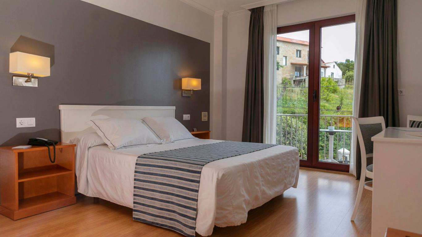 Hotel Lombiña