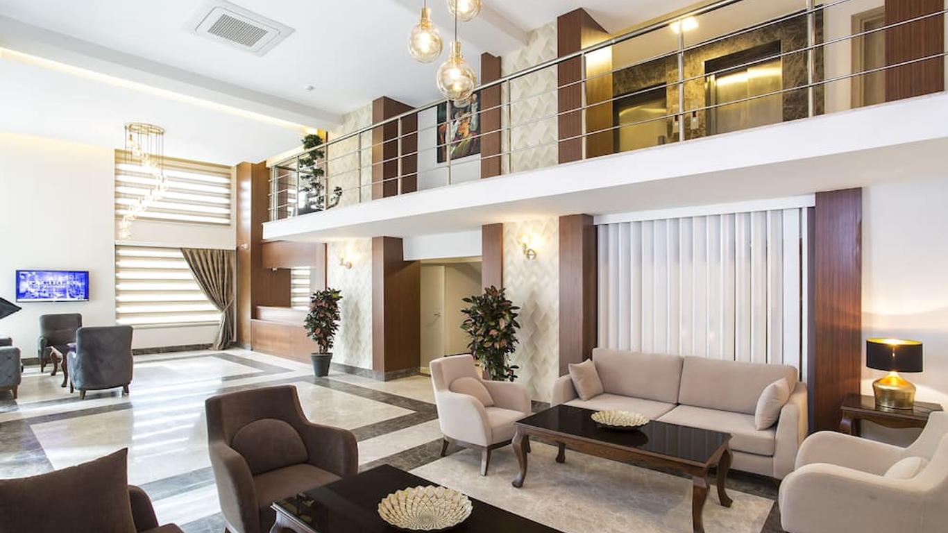 Perla Arya Hotel