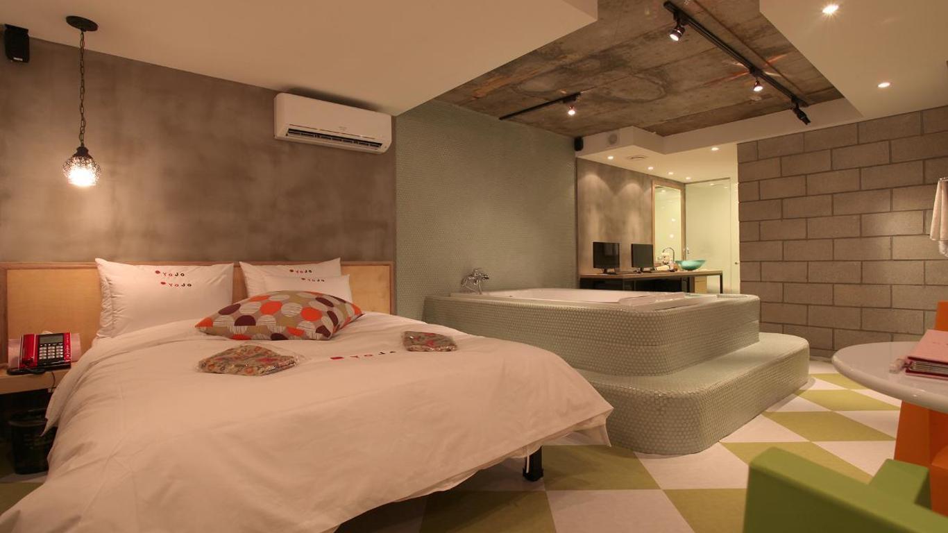 Hotel Yaja Sinlim