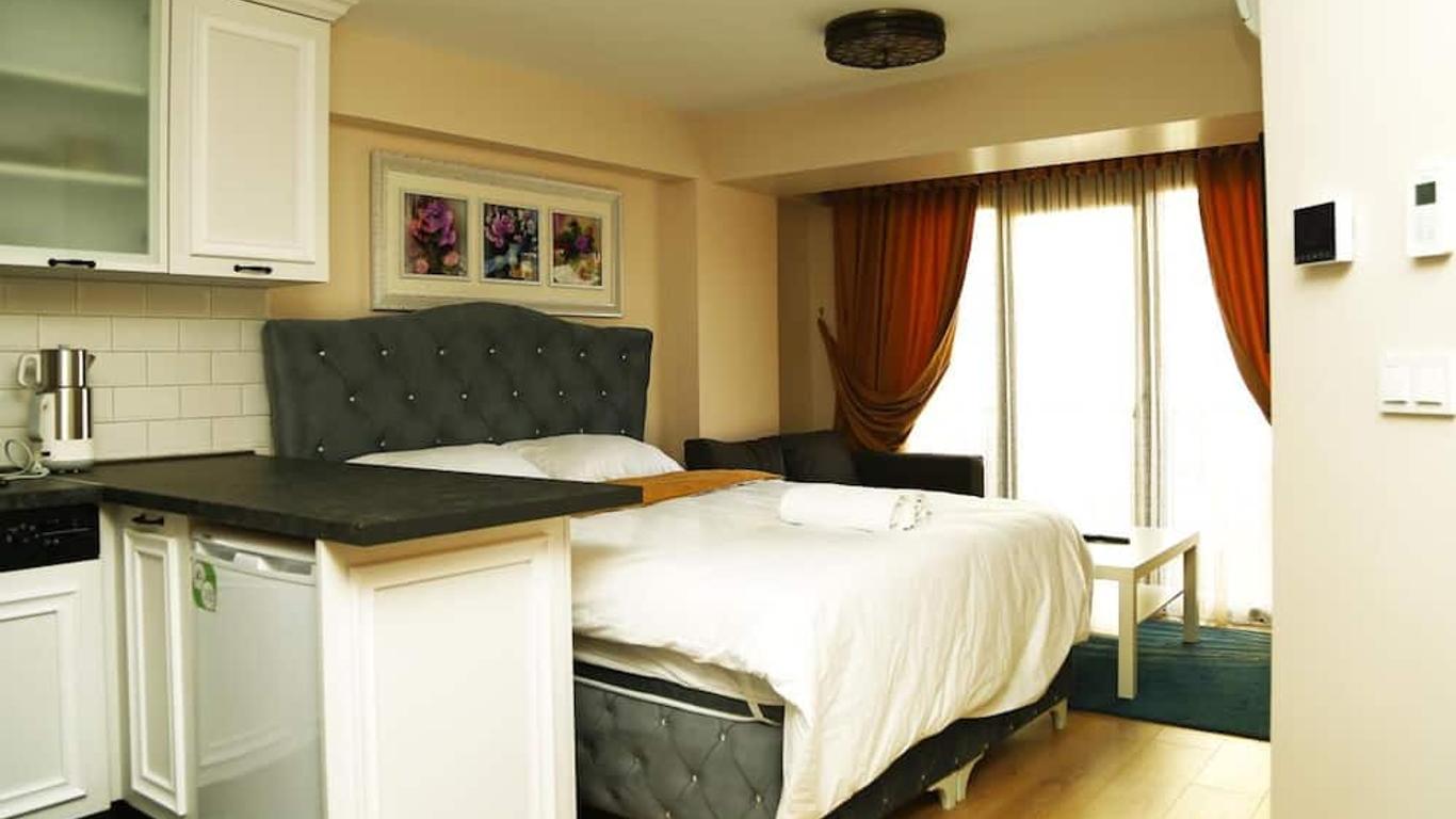 Luxx Suite