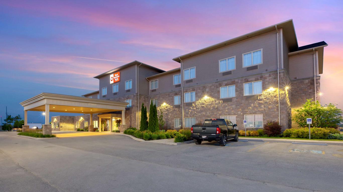 Best Western PLUS Walkerton Hotel & Conference Centre