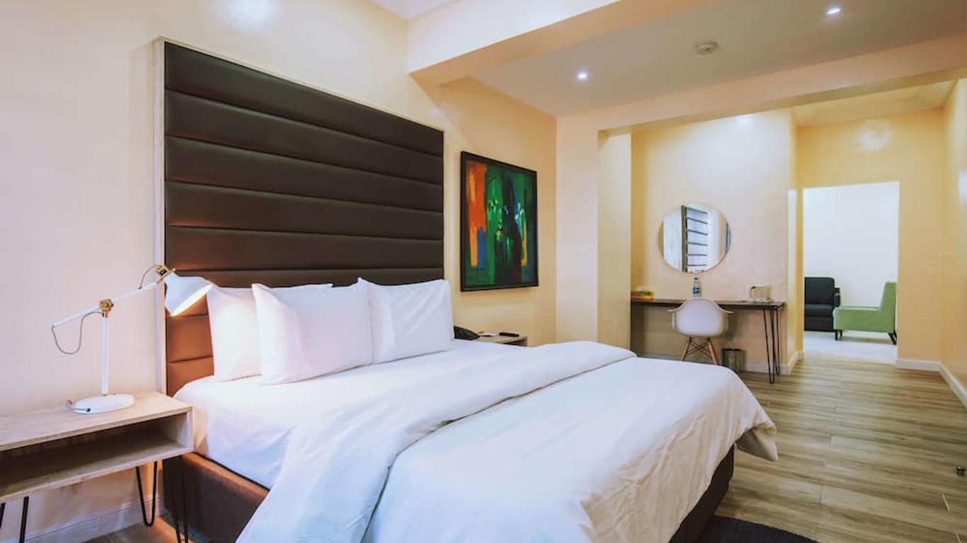 Maple Hotel