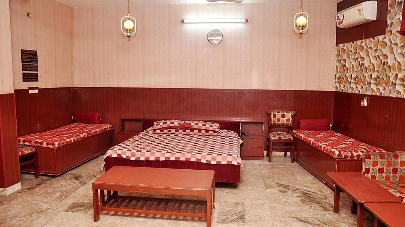 Godwin Hotel