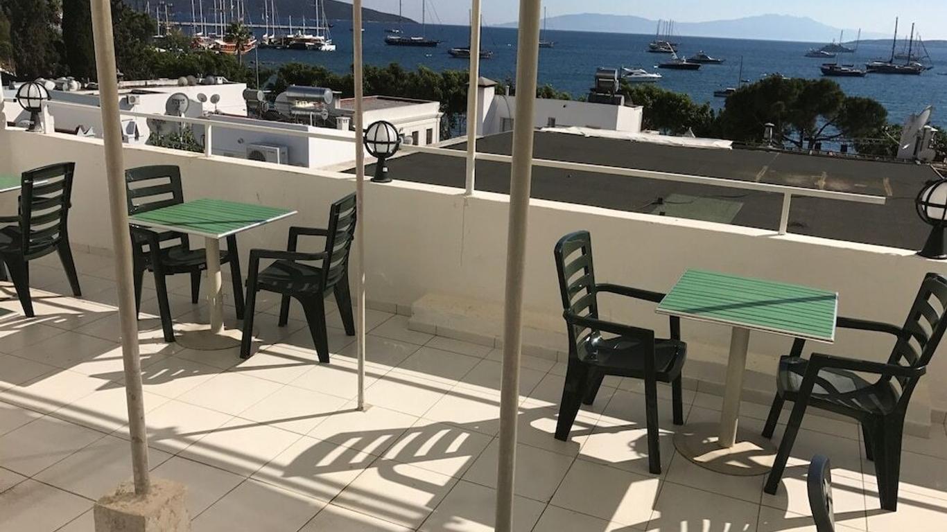 Windmill Hotel
