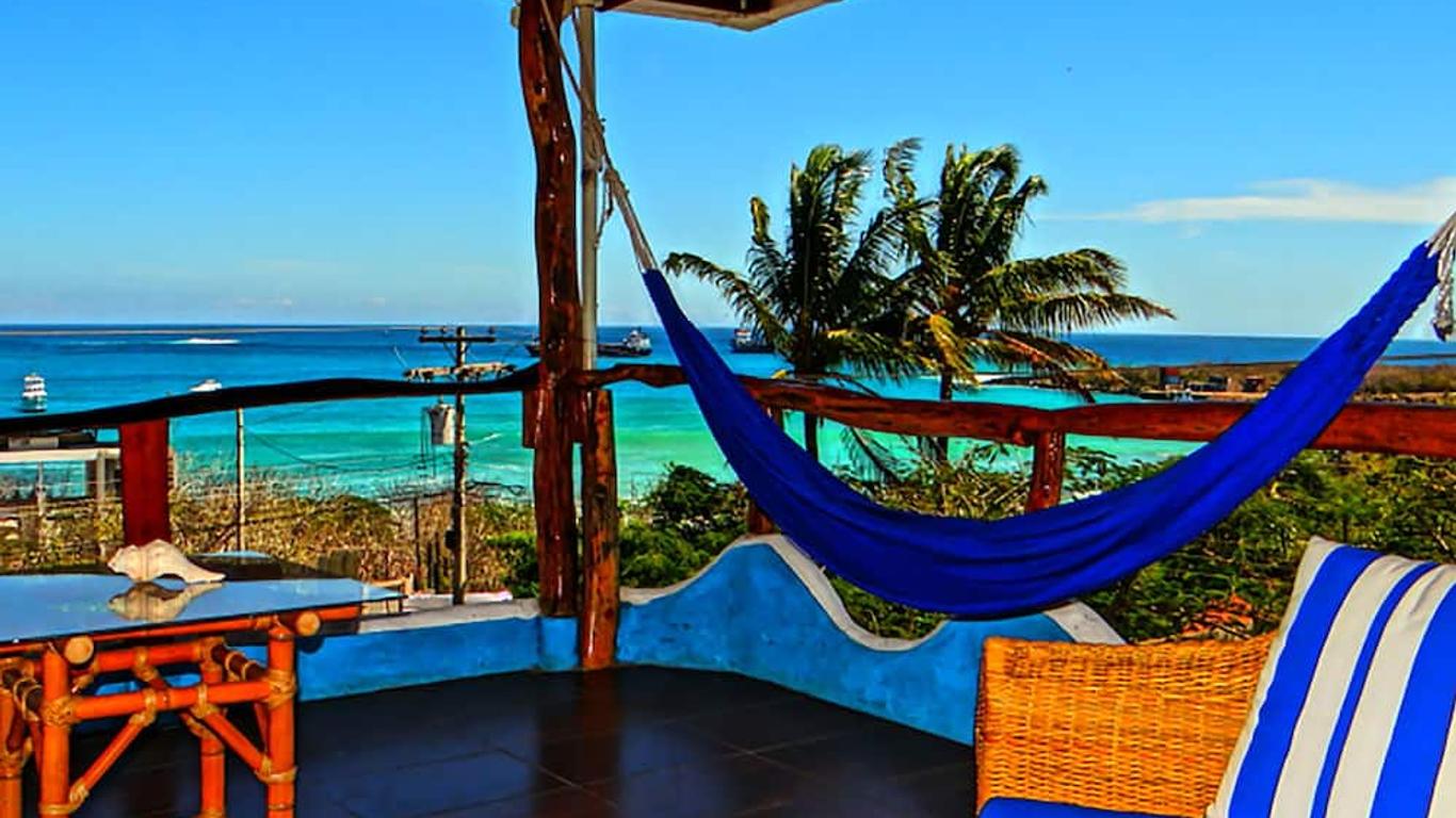 Galápagos Casa Playa Mann