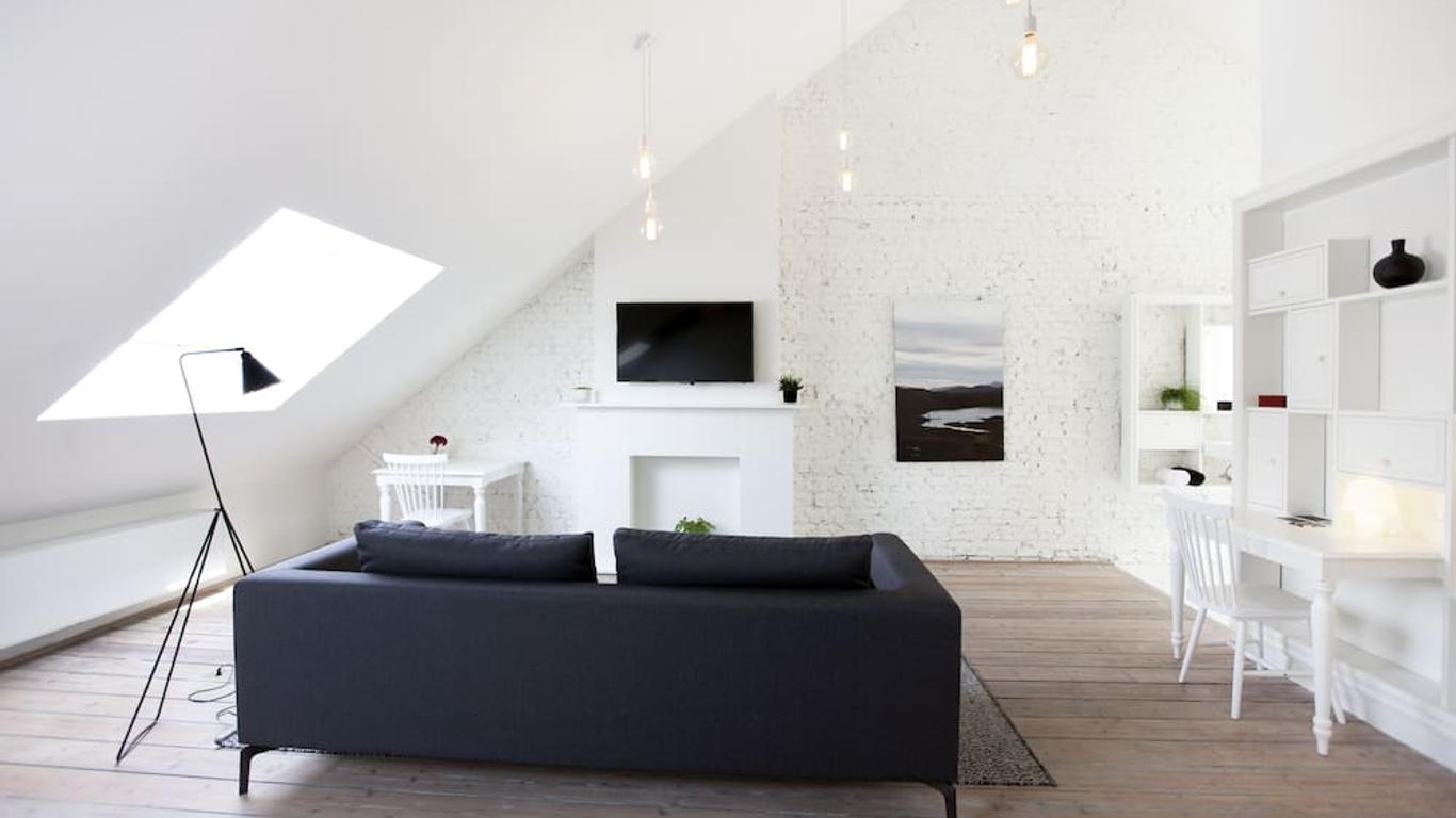 Maison Nationale City Flats & Suites