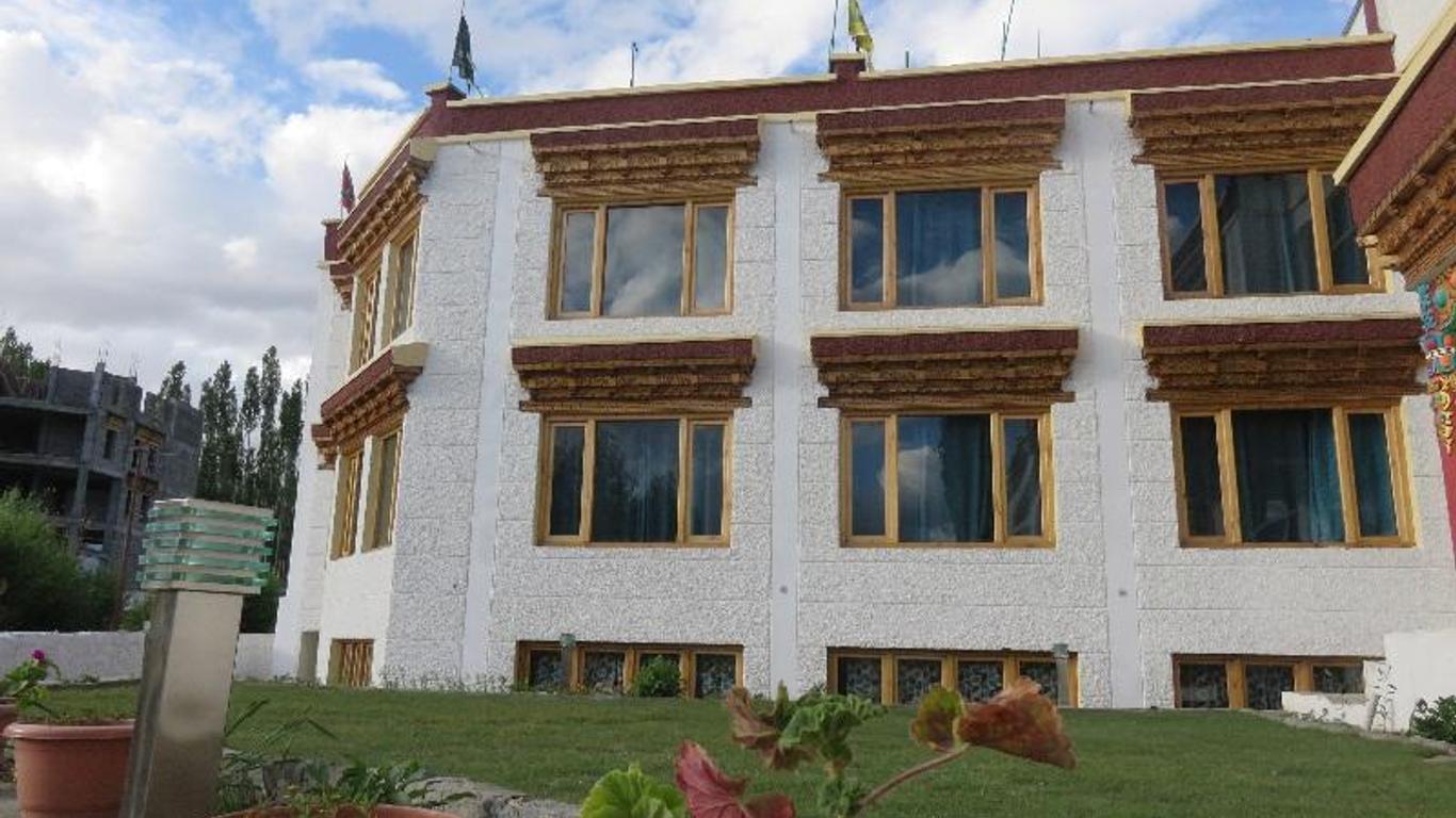 The Grand Ladakh