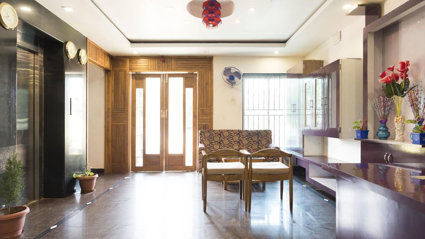 Hotel Mj Residency