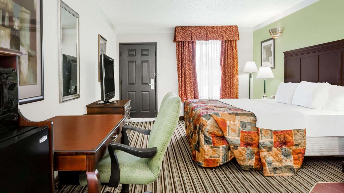 Days Inn - Oneonta