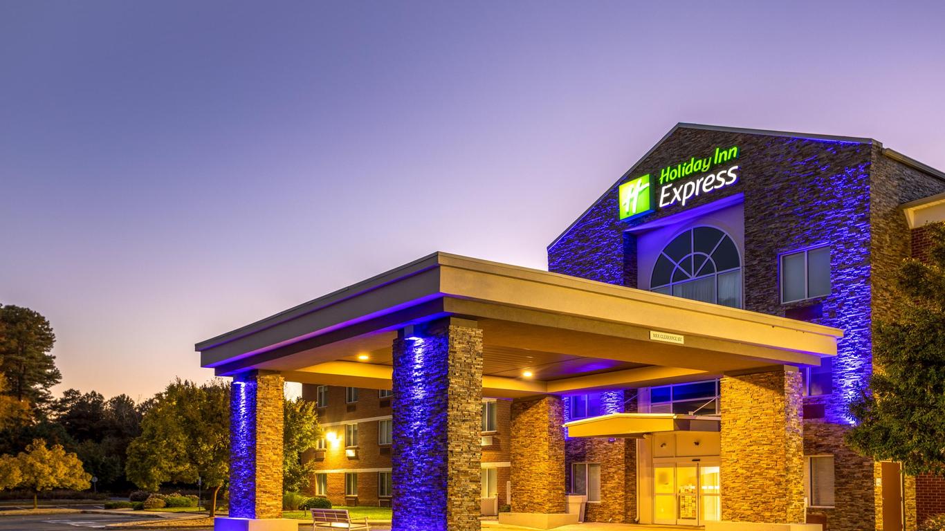 Holiday Inn Express Hotel & Suites Salisbury - Delmar, An IHG Hotel