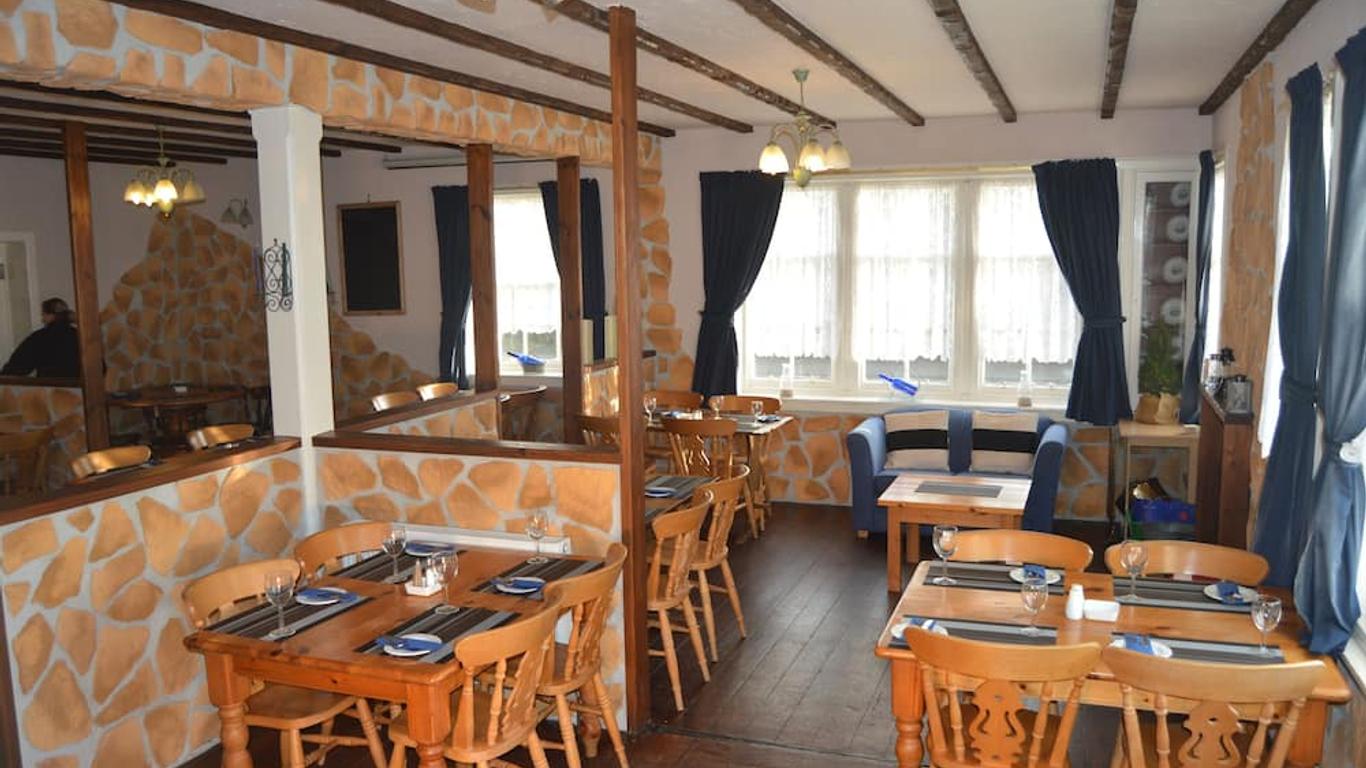 Belgrave Arms Hotel