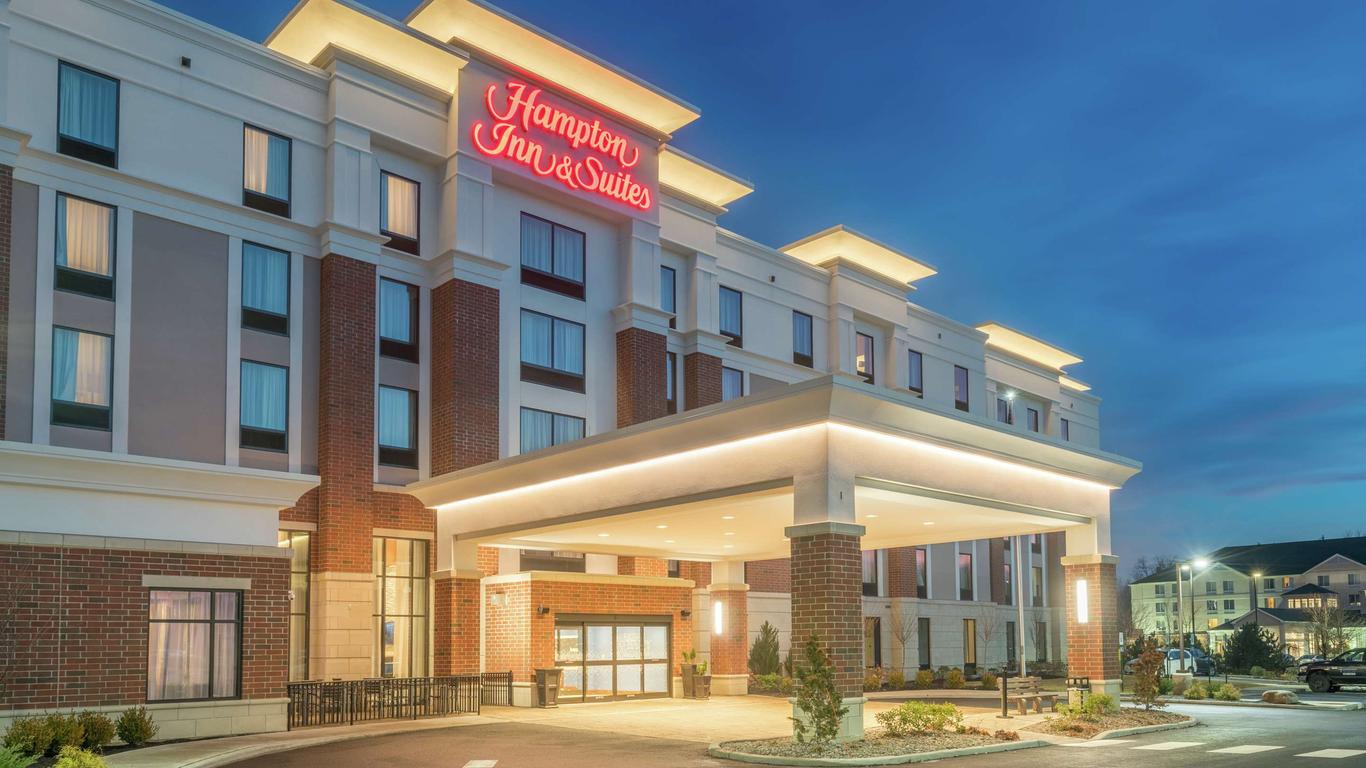 Hampton Inn & Suites Newburgh Stewart Airport NY