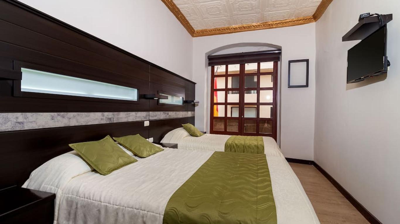 Hotel Majestic 2 By Hhg