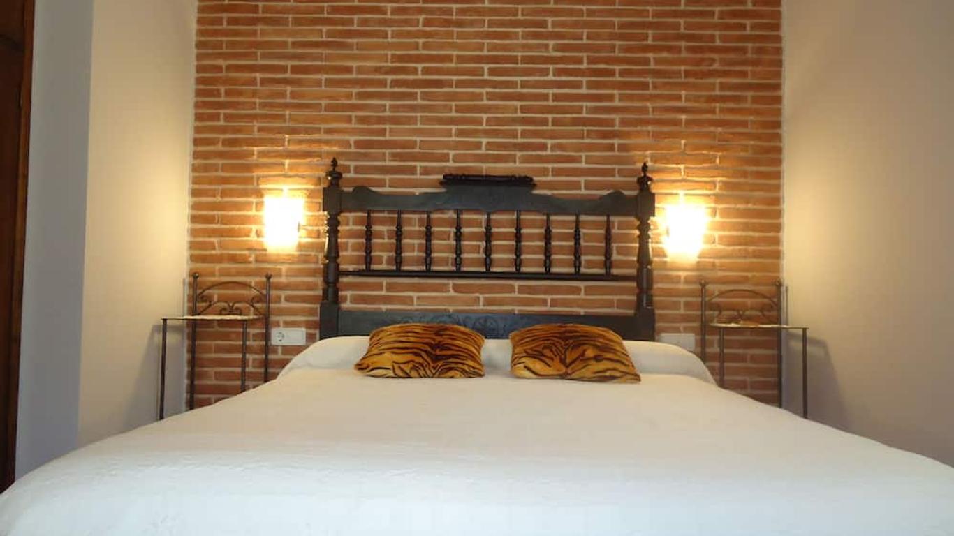 Hostal Casa Laure y Mª Jose