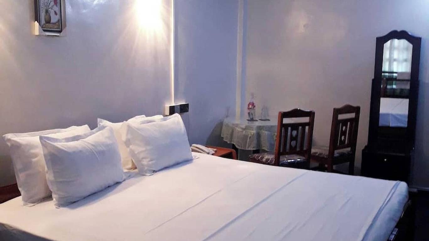akr hotel