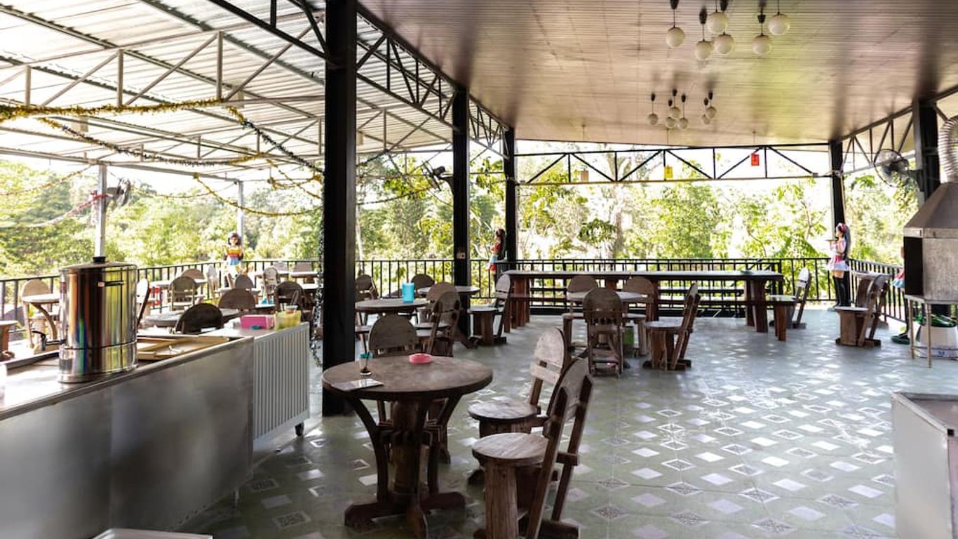 OYO 755 Rattana Resort