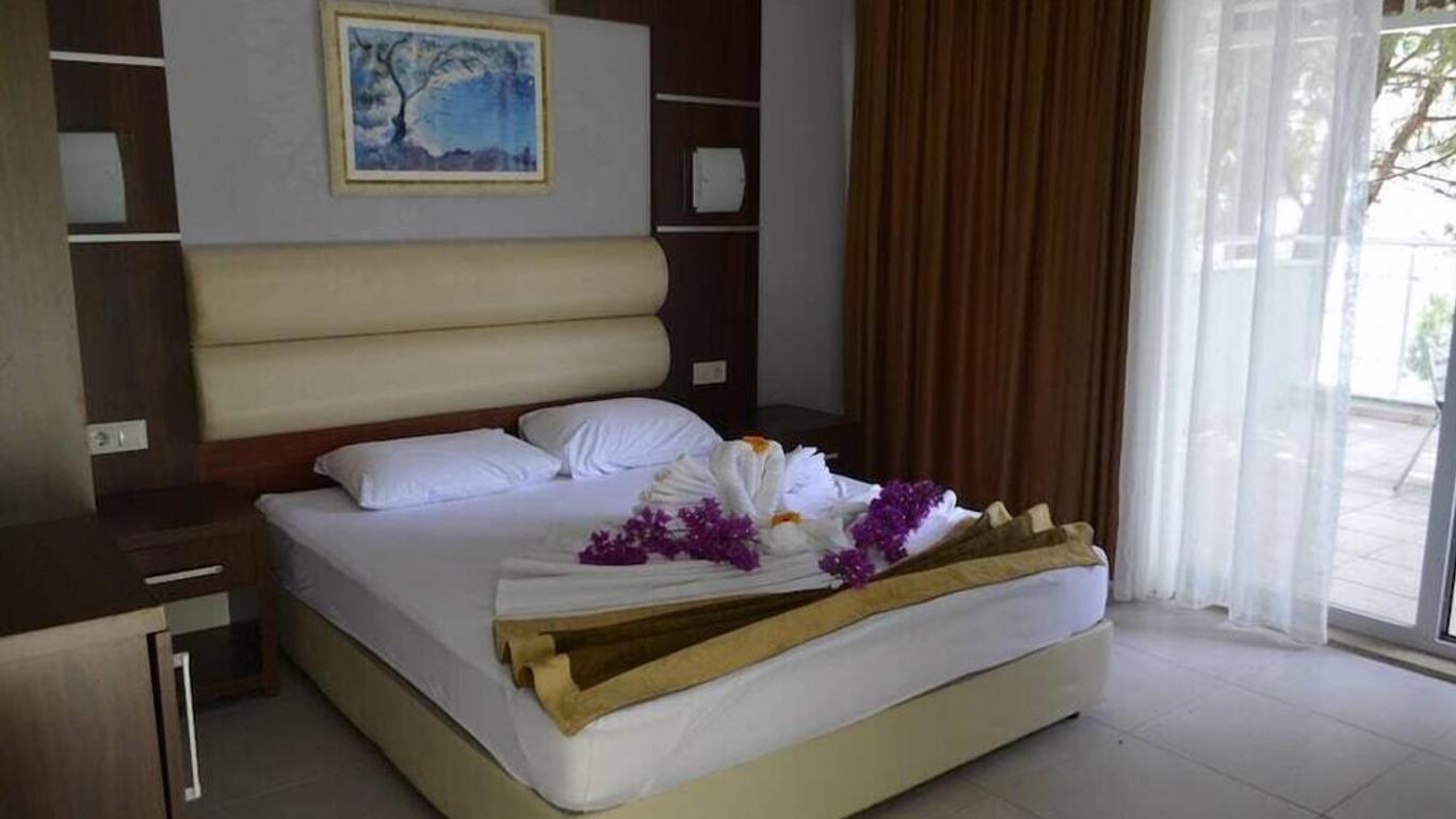 Green Park Suites