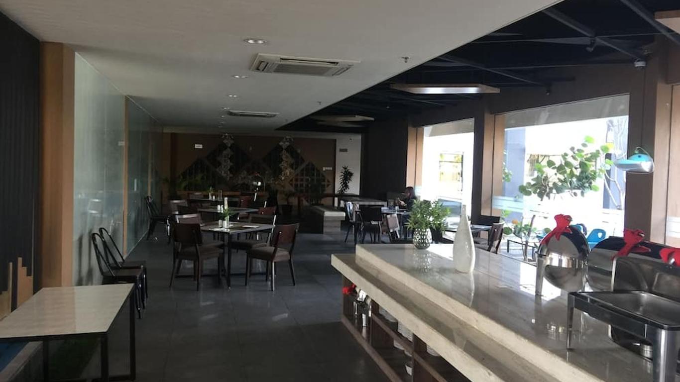 Akshaya Hotel Karawang