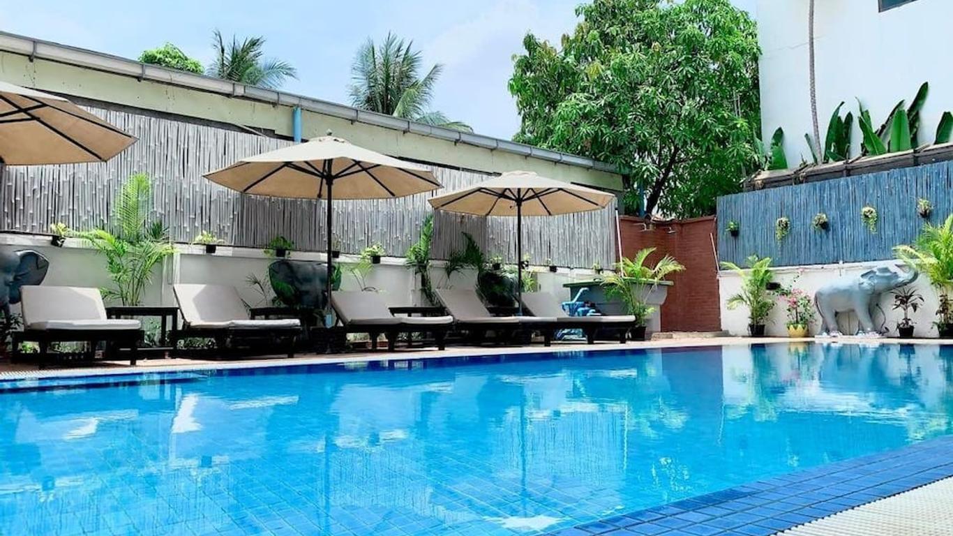Golden Orchid Angkor
