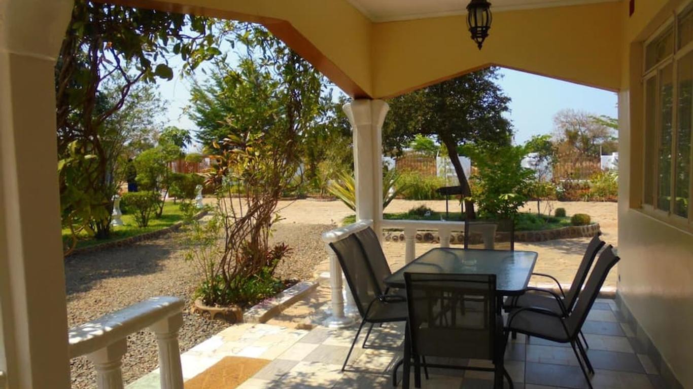 White Rose Lodge