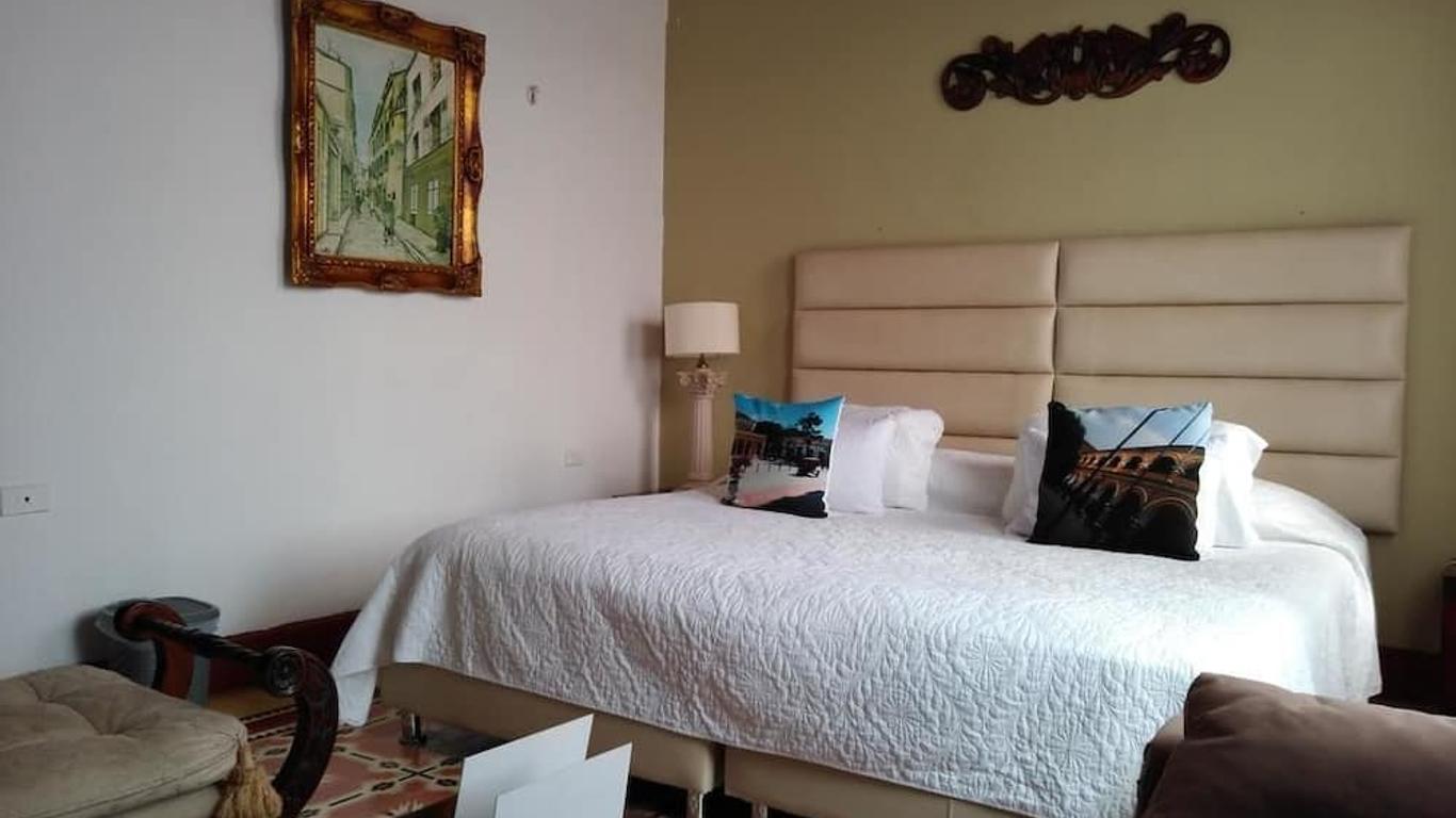 Hotel Boutique Ana Lorenza