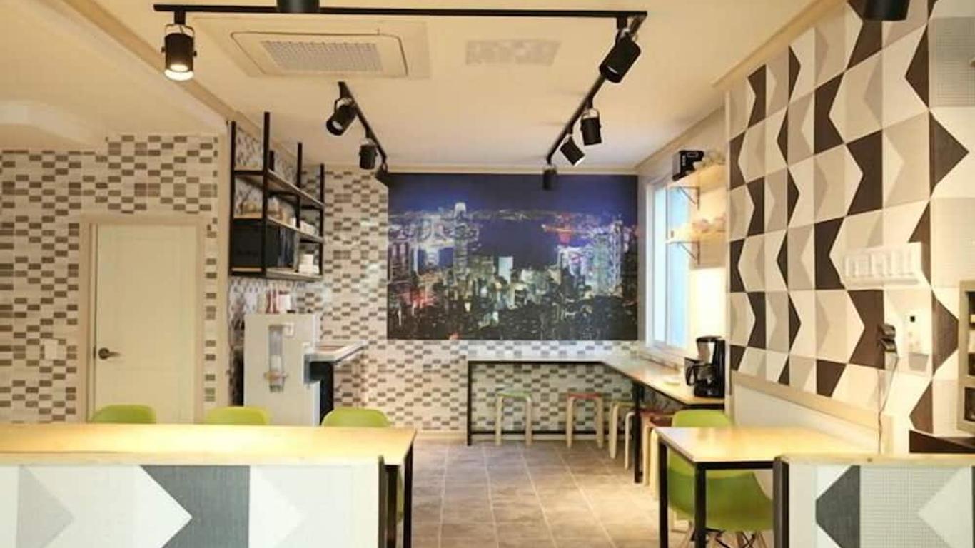 Yeosu Moiri Guesthouse
