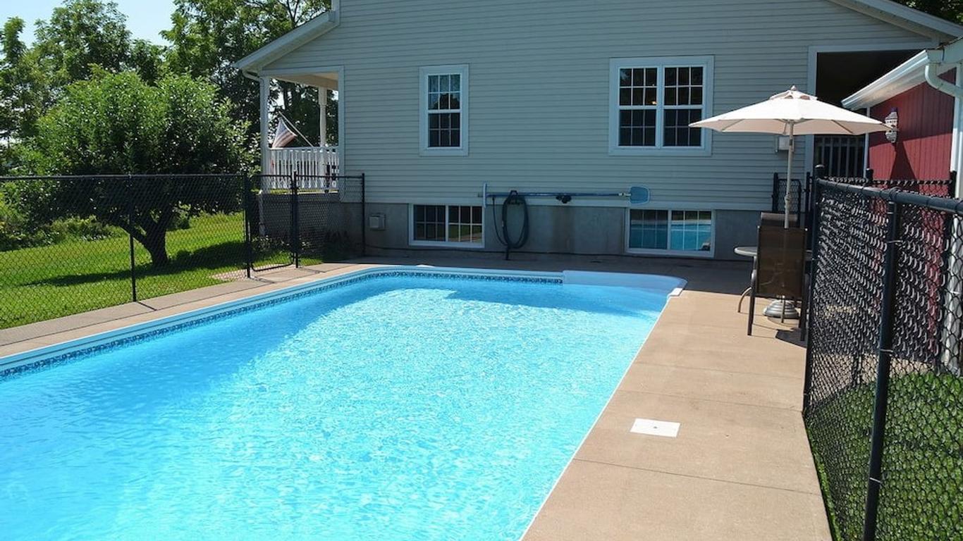 Old Town Country Landing