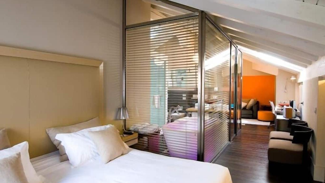 Active Hotel