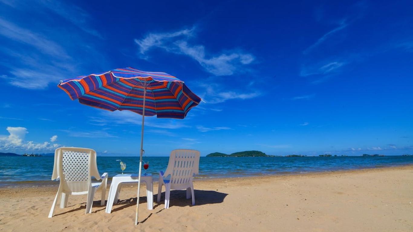 Starlight Beach Resort Chumphon