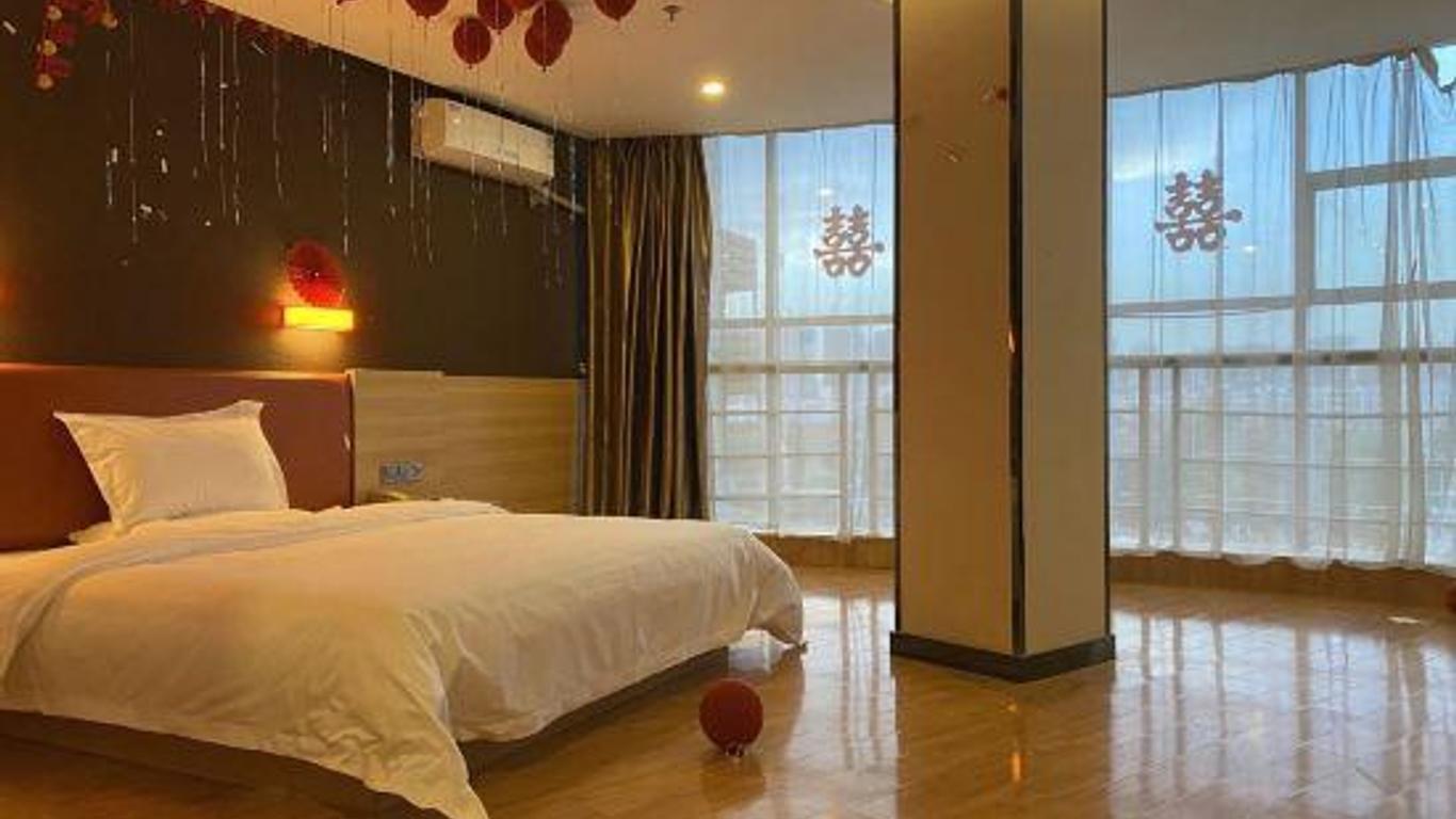 7 Days Premium Jiaozuo Renmin Road Teachers College