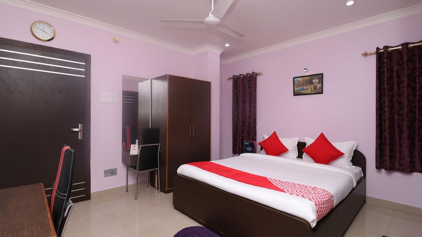 Flagship 11703 Hemlata Lodge