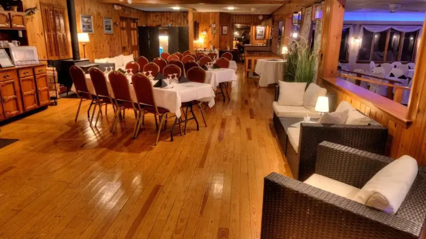 Alamoosook Lakeside Inn Orland