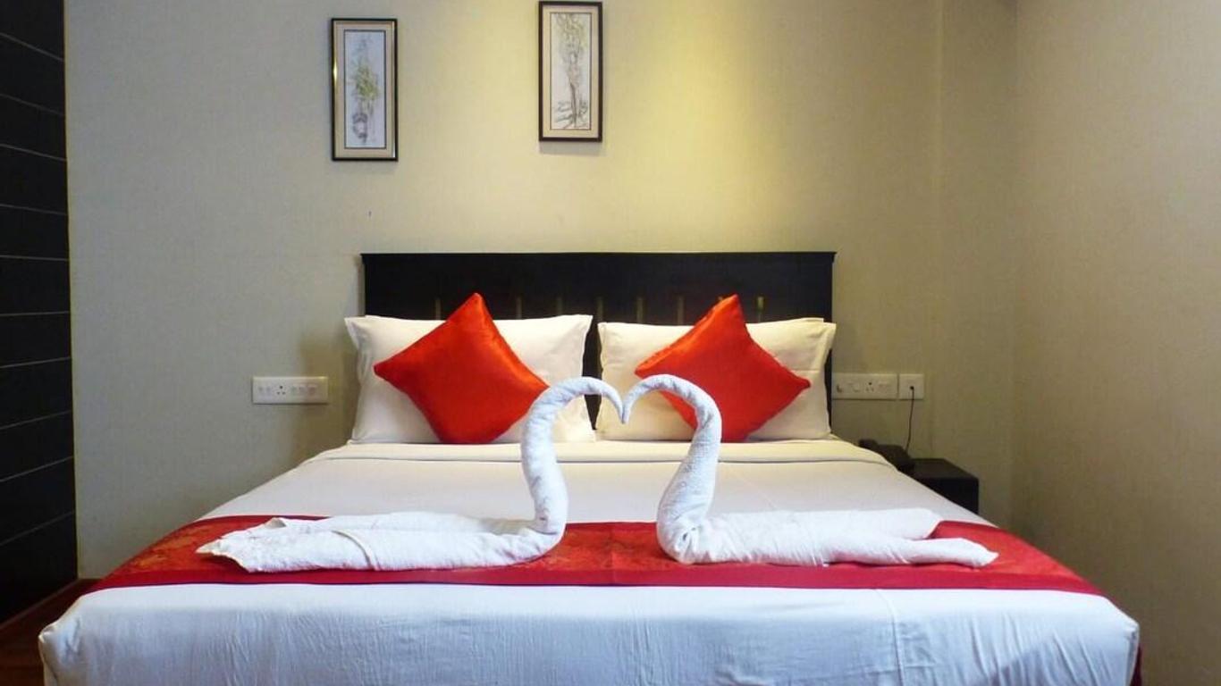 Hotel Highway Garden
