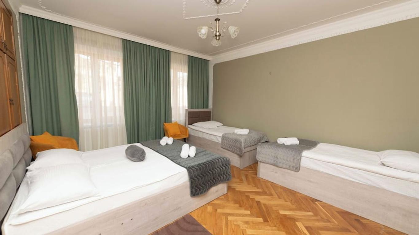 Anna's Guest House