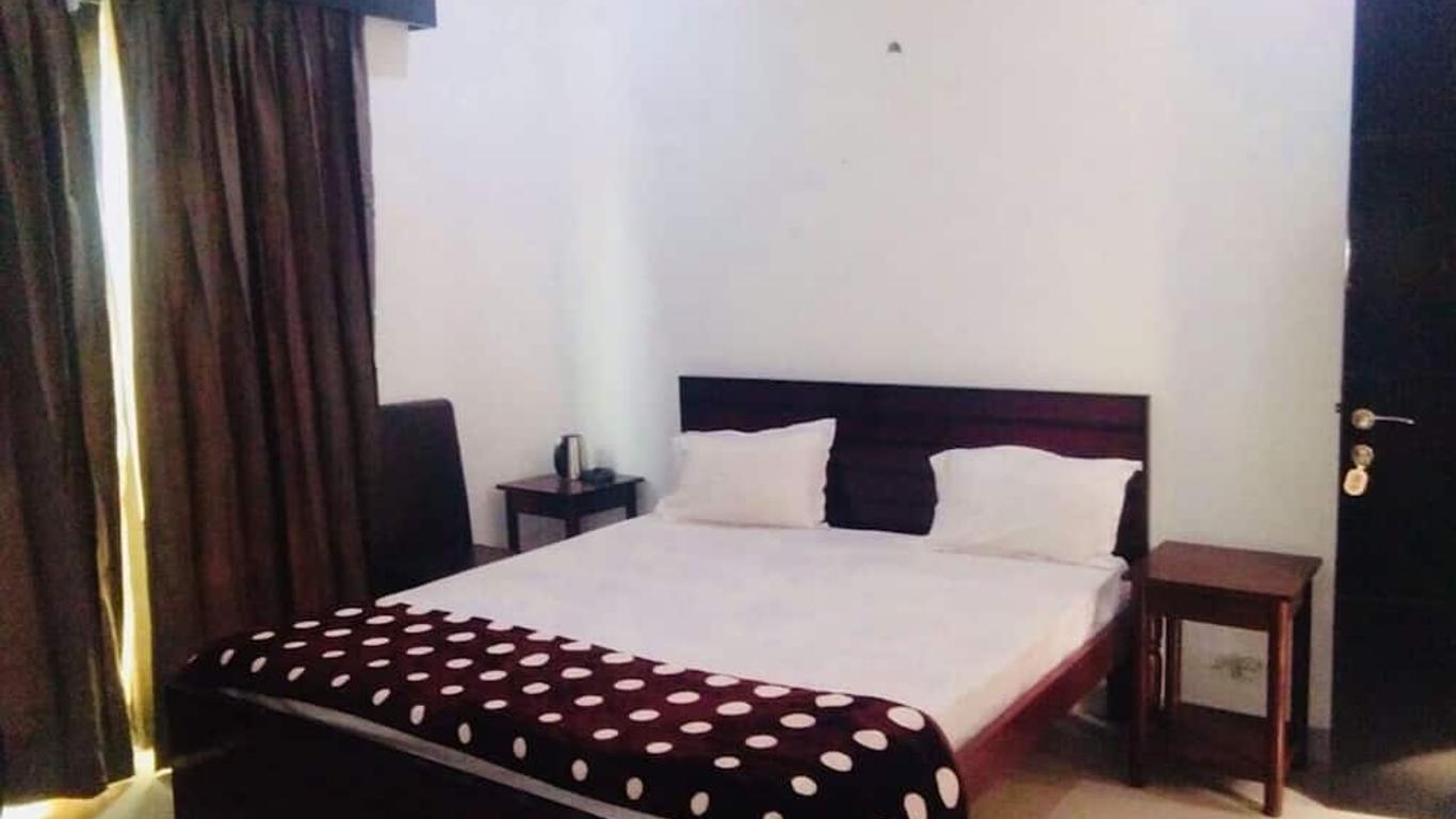 Kingfisher Aravali Resort