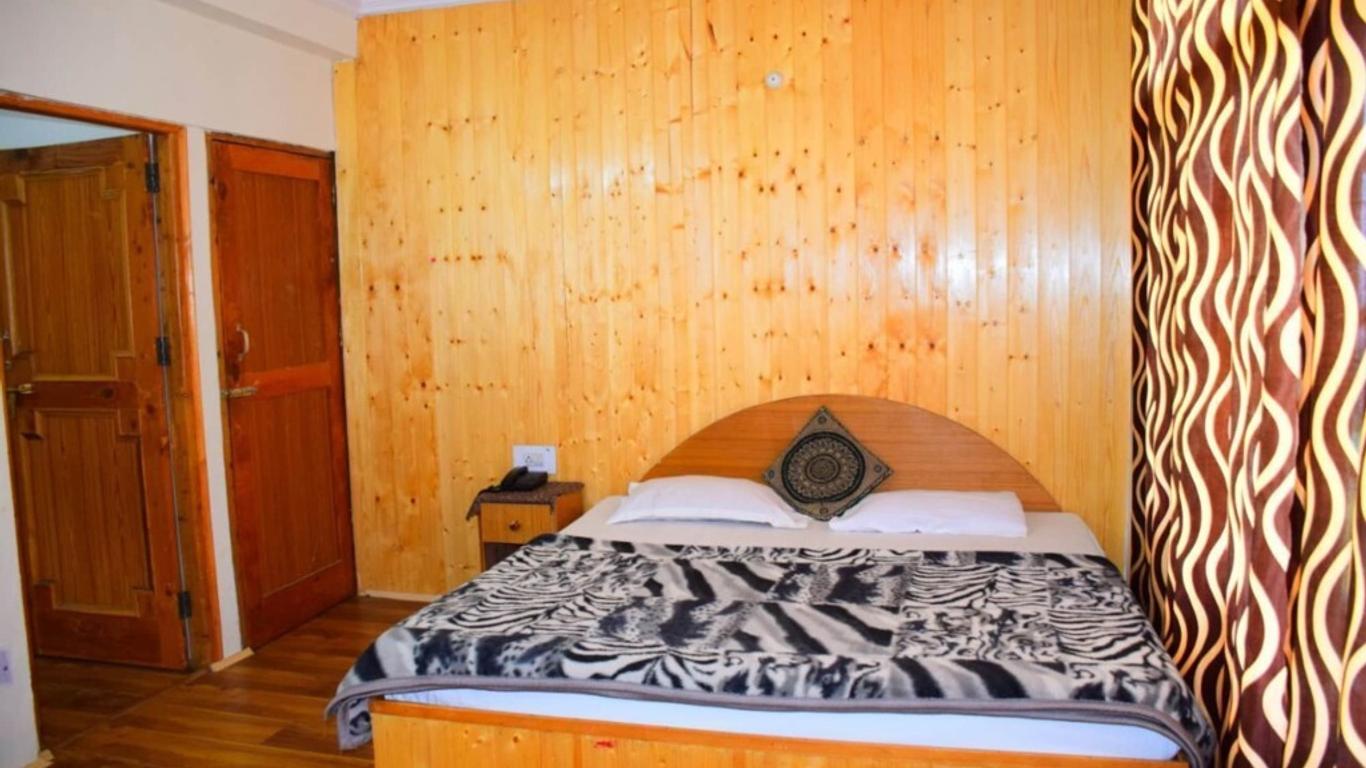 Suraj Retreat Inn