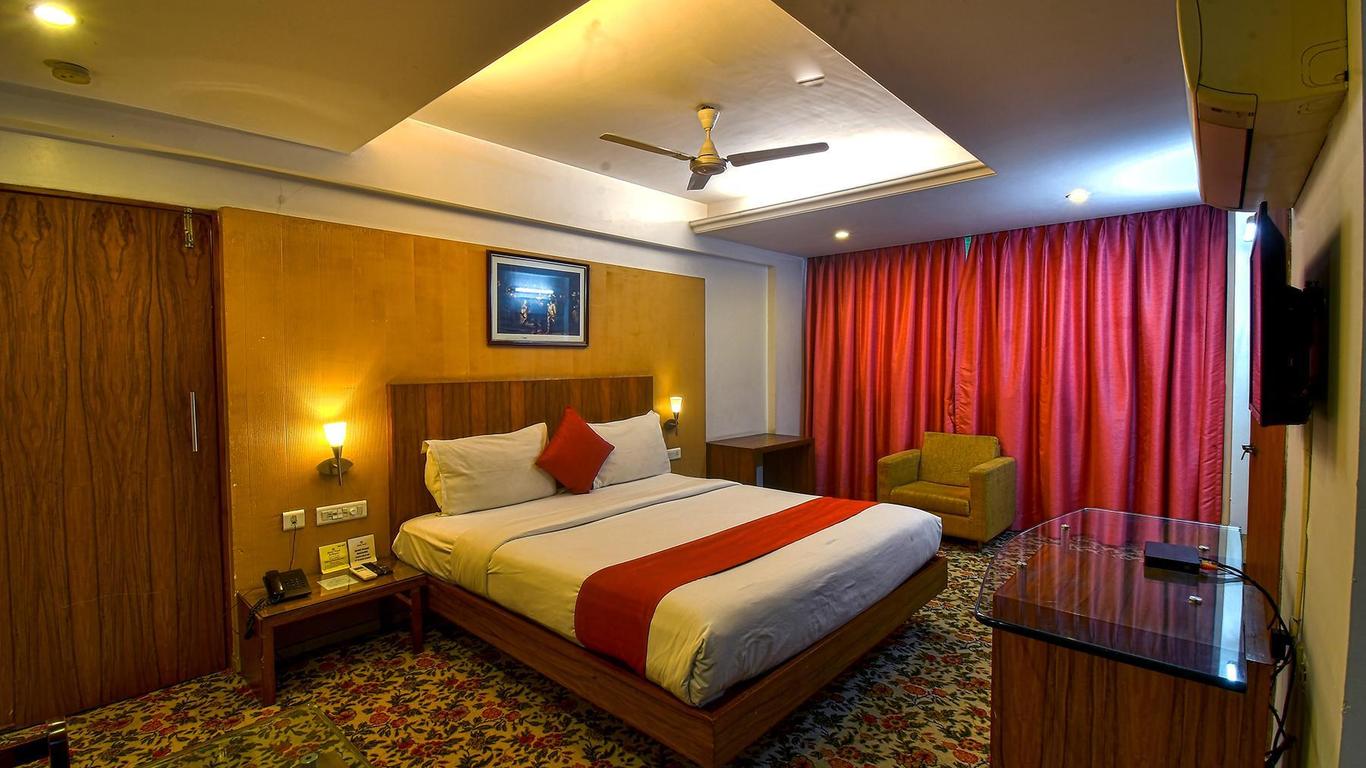 Hotel Pearl, Kolhapur