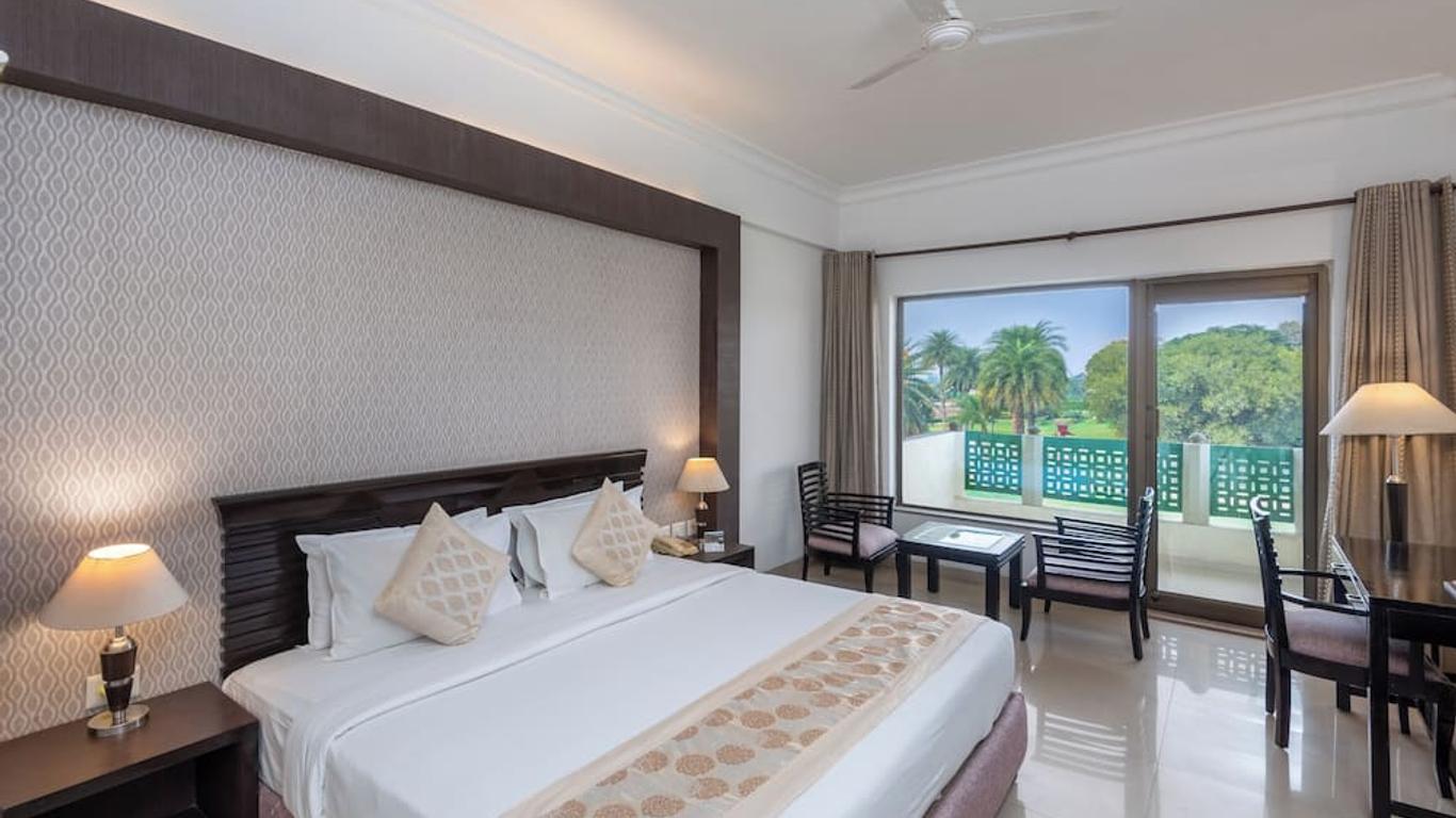 Shiva Oasis Resort