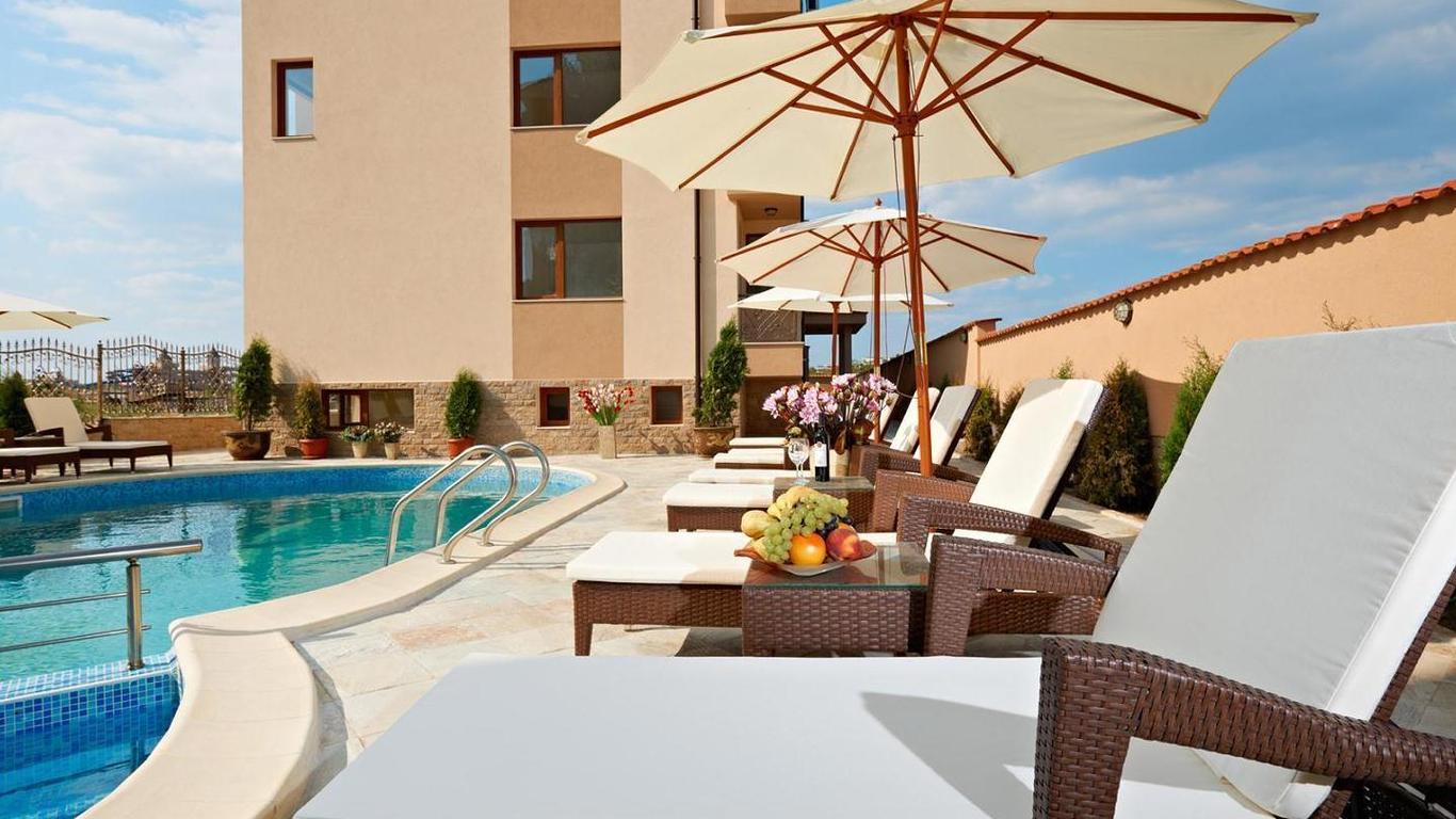 Stanny Court Aparthotel
