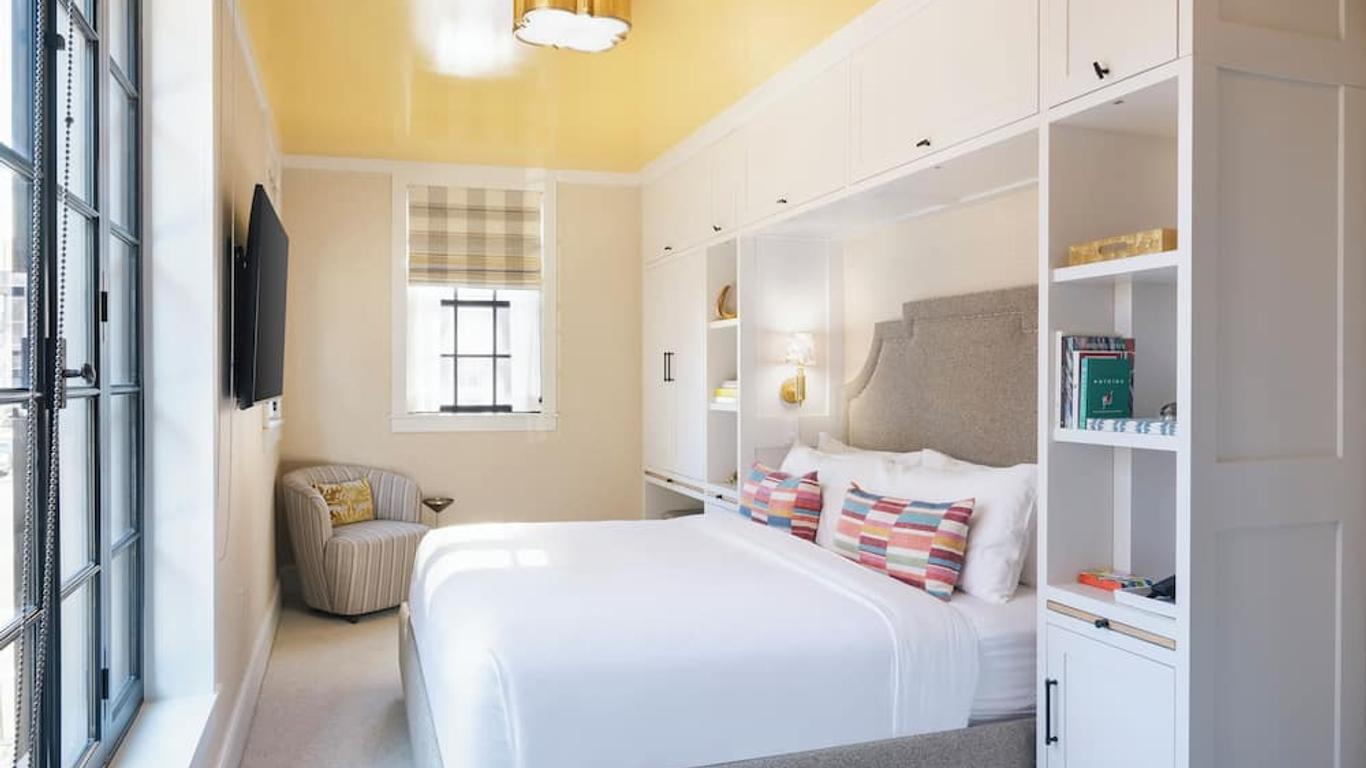 Beacon Hill Hotel & Bistro