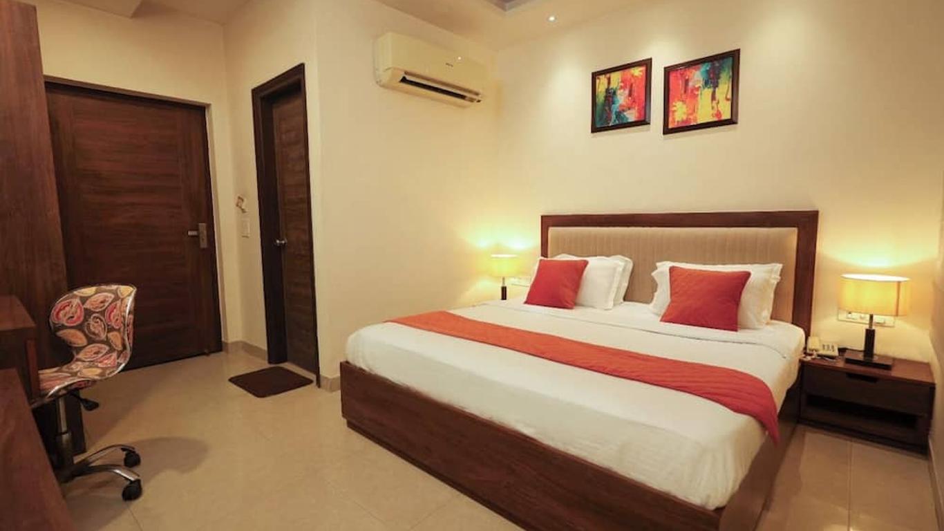 Hotel Rk Grande