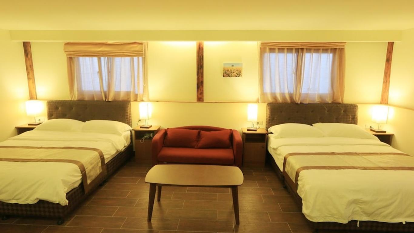 Buda Banai Hostel